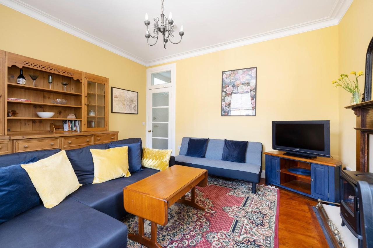 Edinburgh Holyrood Park Views Apartment Edimburgo Exterior foto
