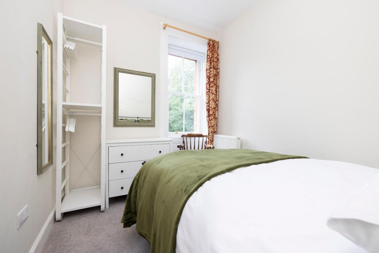Edinburgh Holyrood Park Views Apartment Edimburgo Exterior foto